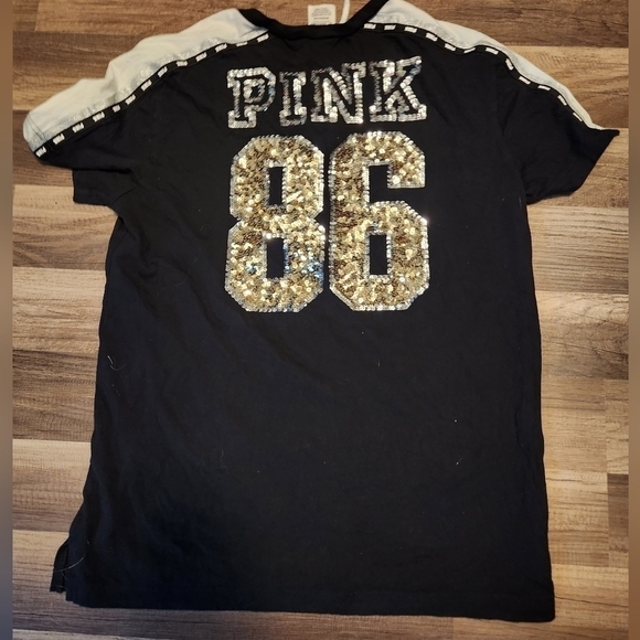 VICTORIA'S Secret Pink Black And Gold Glitter Shirt Size Small - Picture 1 of 4